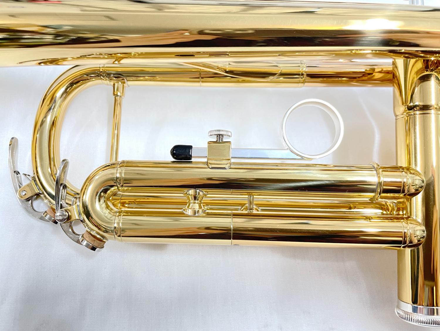 YAMAHA ヤマハ YTR-3335 トランペット リバース管 ゴールド 1本支柱 管楽器 B♭ 正規品 YTR-3335-01 Trumpet  サイレントブラス SB7X セット E 北海道 沖縄 離島 不可 送料無料! | ワタナベ楽器店 ONLINE SHOP