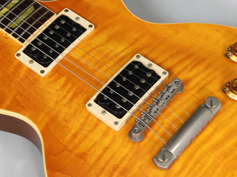 Gibson ギブソン Les Paul Classic Premium Plus / Translucent Amber | ワタナベ楽器店 京都本店