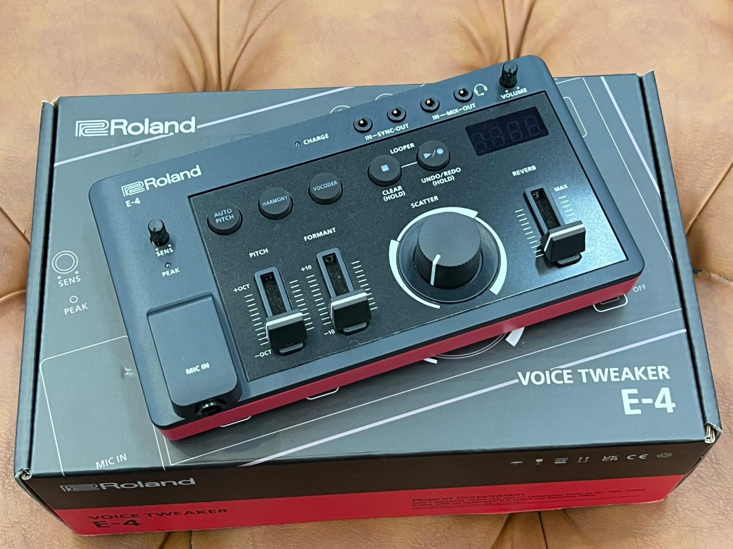 Roland ローランド E-4 VOICE TWEAKER AIRA Compact < USED / 中古品 > | ワタナベ楽器店 大阪店