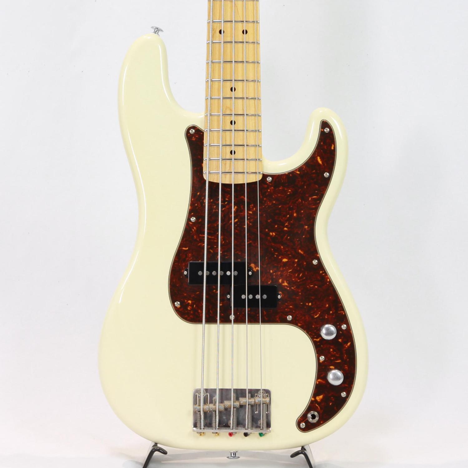 Black Smoker BETA-P5 / Vintage White-Light Aged 国産 5弦ベース 