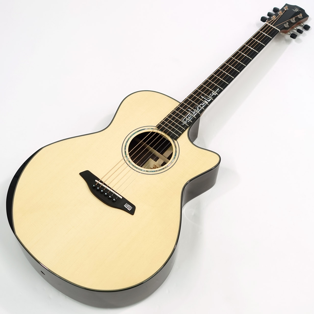 Furch Guitar フォルヒギター FG02 MOROHA UK Signature Model | ワタナベ楽器店 大阪店