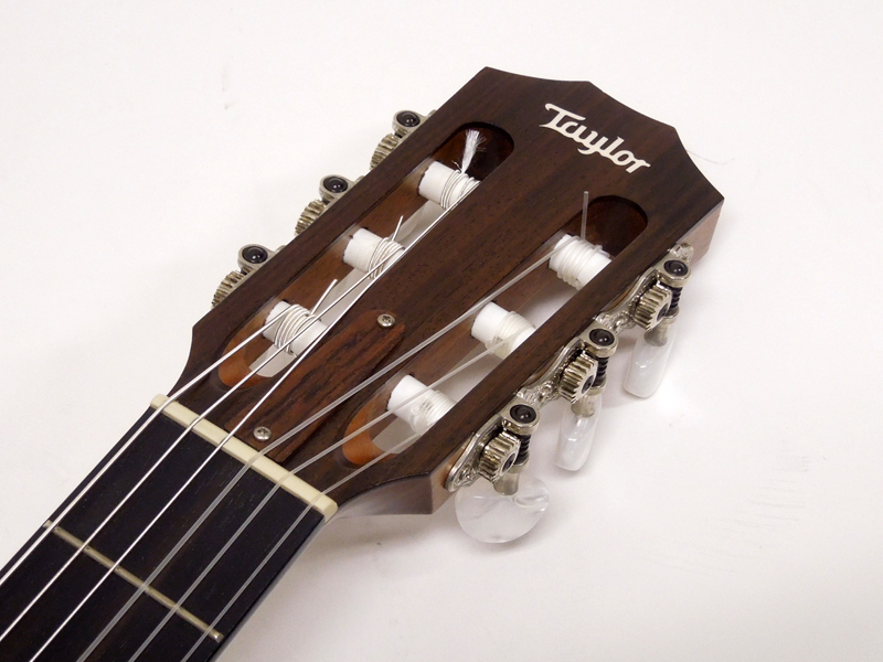 Taylor テイラー 312ce-Nylon < Used / 中古品 > | ワタナベ楽器店 大阪店