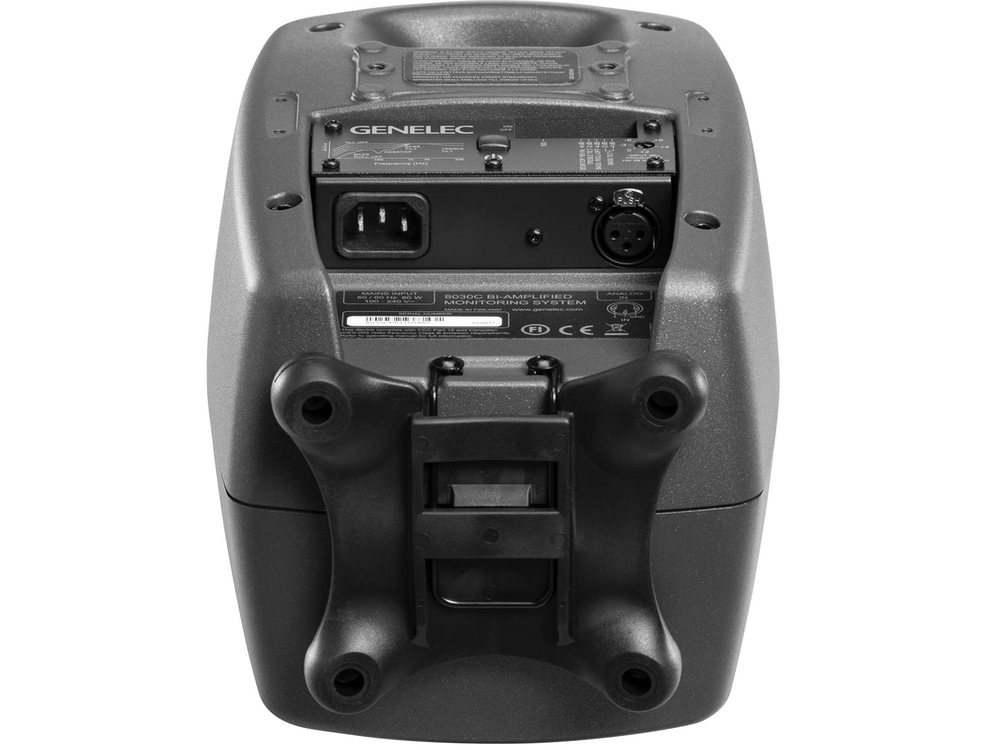 GENELEC 8030CP モニタースピーカー新品同様 2024 3 20購入 - 配信機器 ...