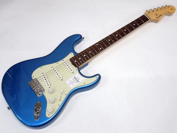 FENDER/フェンダー ストラト エレキギター(913 JAPAN 水色 - 楽器、器材