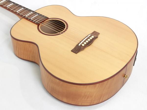 GUILD ( ギルド ) Jumbo Junior Reserve Maple アコースティックギター