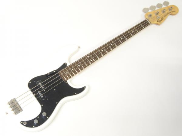 Fender フェンダー Japan Exclusive Classic 70s P Bass (OWH)