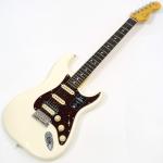 Fender フェンダー American Professional II Stratocaster HSS OWT / RW 